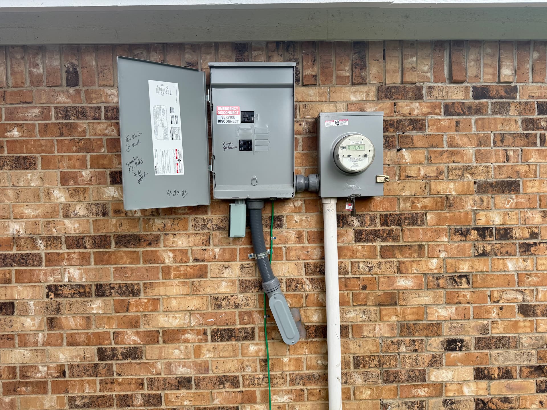 Gallery photos for Panel Upgrade with Whole-Home Surge Protection and Emergency Disconnect: Image #1